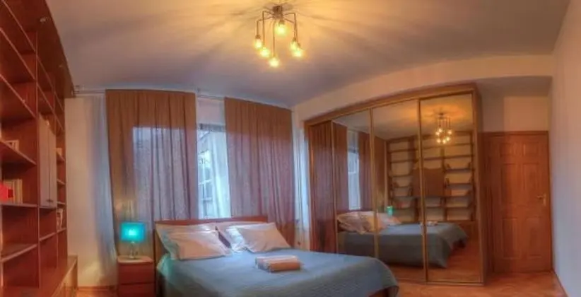 Rais Serviced Apartments - Oda