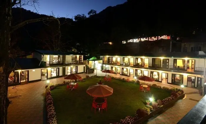 Raj Bilas Palace