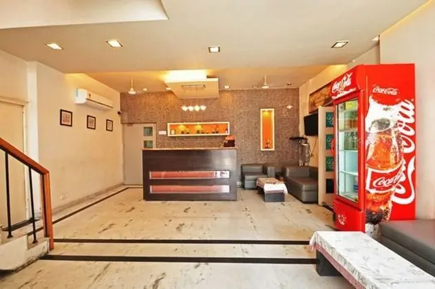 Hotel Raj Darbar - Lobi