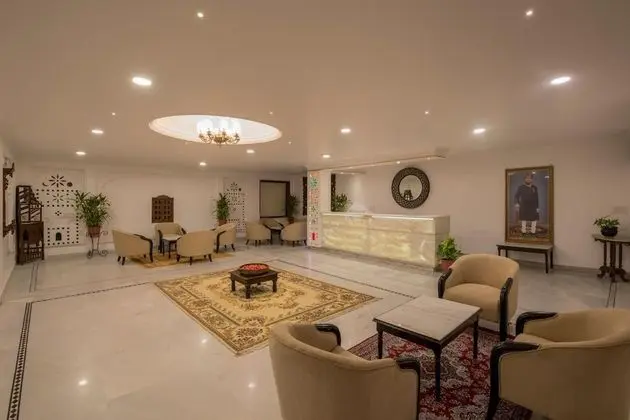 Raj Kuber - A Boutique Lake View Hotel - Lobi