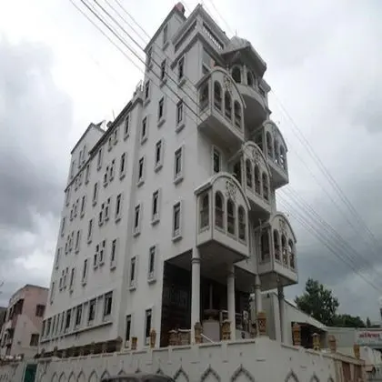 Hotel Raj Palace