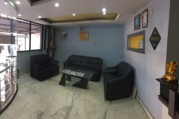 Hotel Rajdhani Plaza