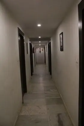 Hotel Rajshree - 1