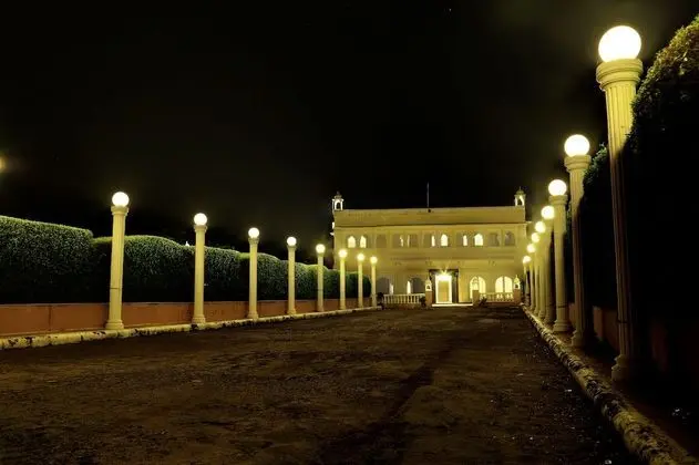 The Rajwada Resort and Spa - Lobi