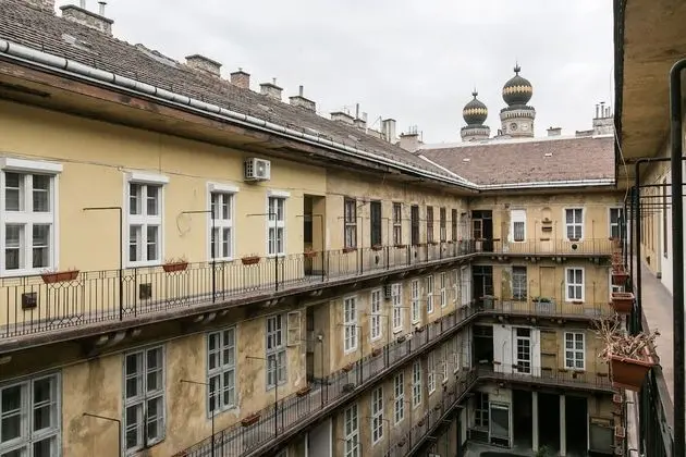 Rakoczi 6 Apartment