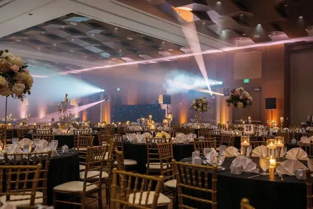 Raleigh Marriott Crabtree Valley - Lobi