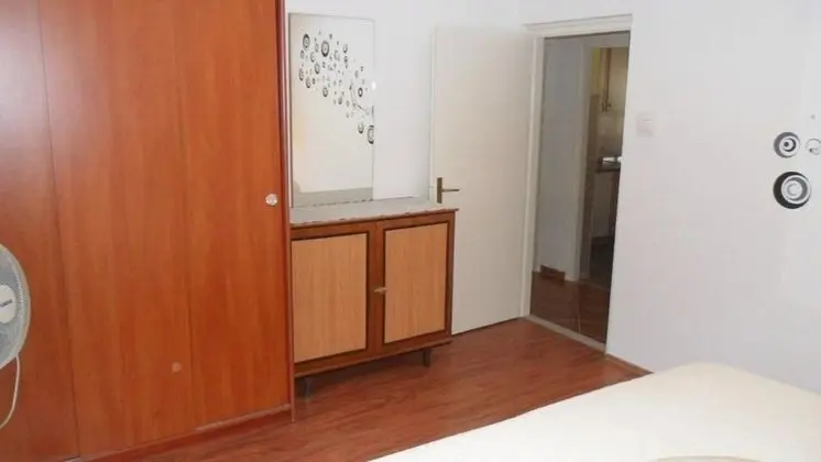 Ralje - 100m From the sea & Free Parking - A2 - Oda