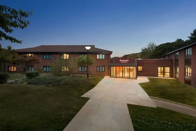 Ramada Bristol West - Dış Mekan
