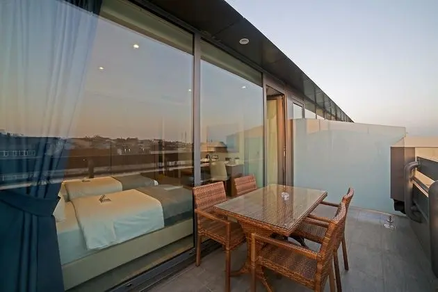 Ramada by Wyndham Istanbul Old City - Oda
