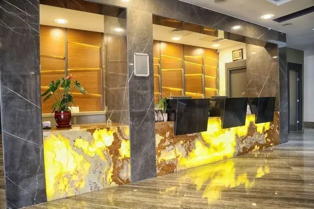 Ramada by Wyndham Mersin - Lobi