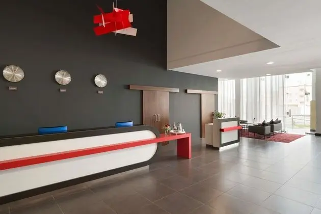 Ramada Encore Al-Khobar Olaya - Lobi