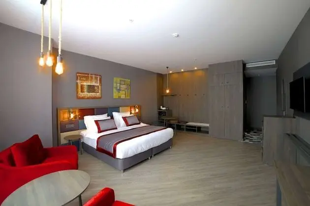 Ramada Encore by Wyndham Istanbul Avcilar - Oda