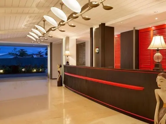 Ramada Encore by Wyndham Bali Seminyak - Lobi