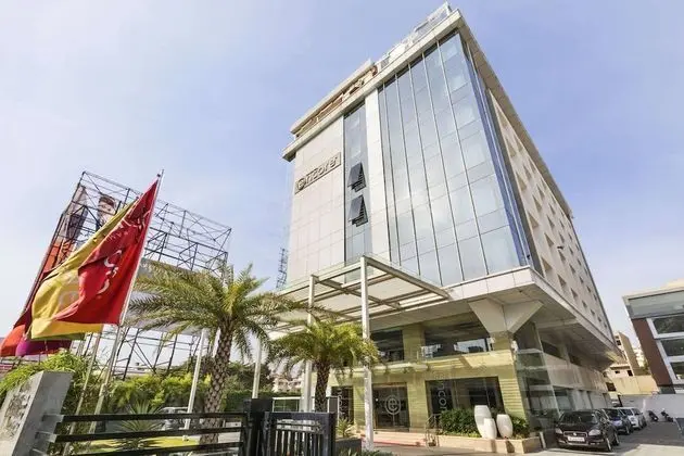 Ramada Encore by Wyndham Bangalore Domlur - Öne Çıkan Resim