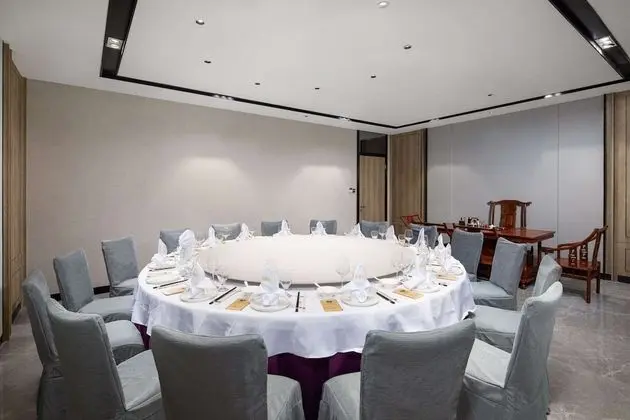 Ramada Encore by Wyndham Dongguan East - Yerinde Yemek