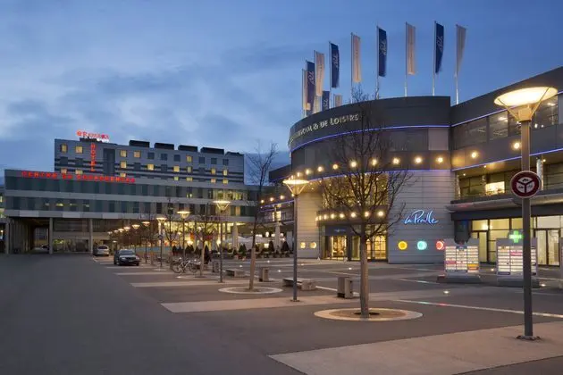 Ramada Encore by Wyndham Geneva