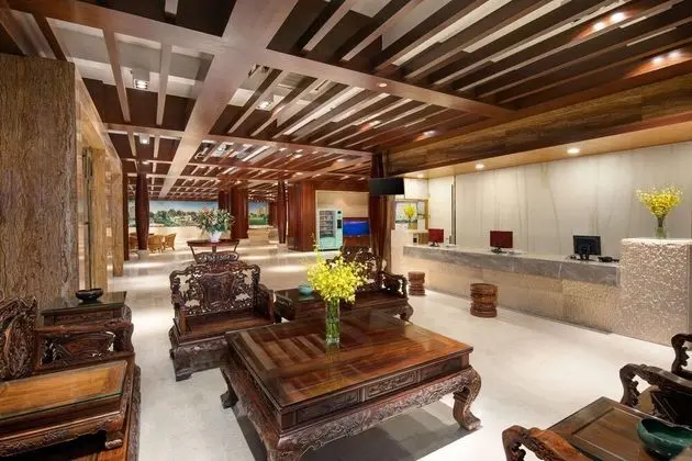 Ramada Encore by Wyndham Qionghai Downtown - Lobi