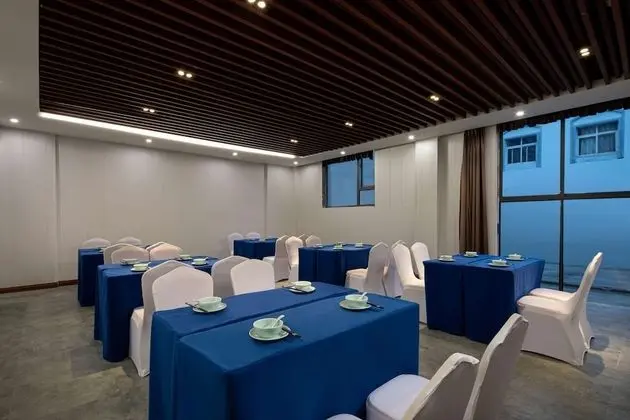 Ramada Encore by Wyndham Wuhan West - Yerinde Yemek