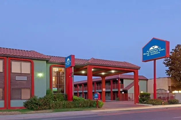Ramada Limited Bakersfield Central - Öne Çıkan Resim