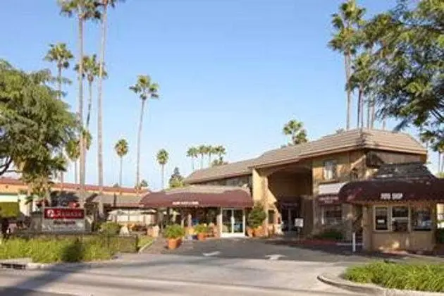 Ramada Maingate