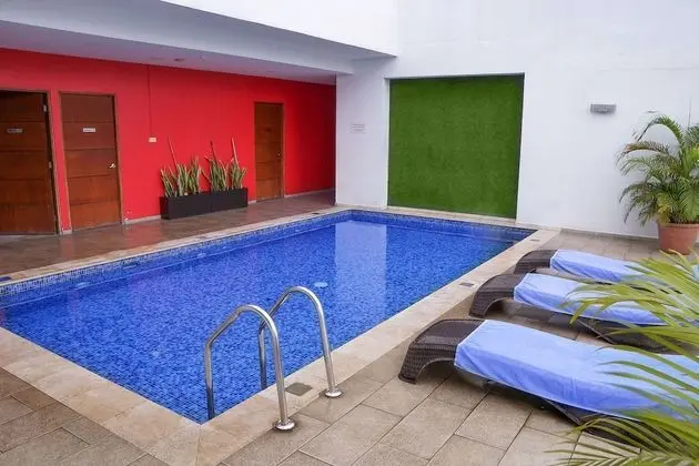 Ramada Panama Centro Via Argentina - Havuz
