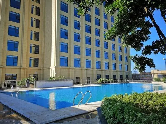Ramada Plaza Dongxing City Center - Havuz