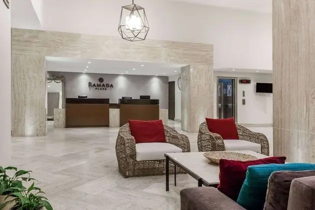 Ramada Plaza Leon