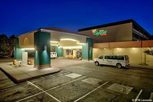Ramada Plaza by Wyndham Albuquerque Midtown