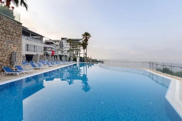 Ramada Plaza by Wyndham Antalya - 4