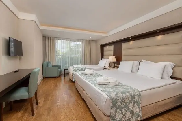 Ramada Plaza by Wyndham Antalya - 1