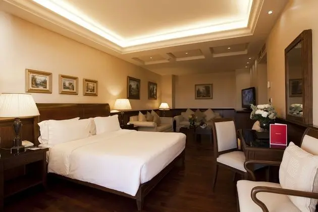 Ramada Plaza by Wyndham Beirut Raouche - Oda