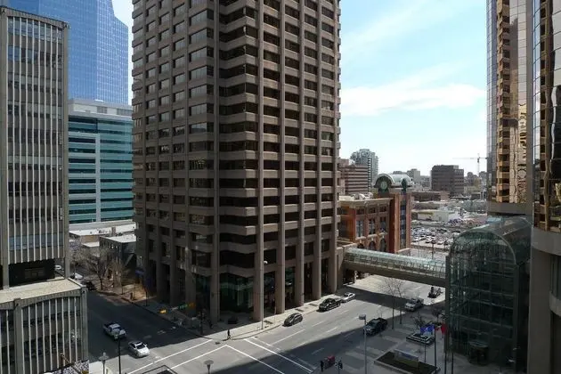 Ramada Plaza by Wyndham Calgary Downtown
