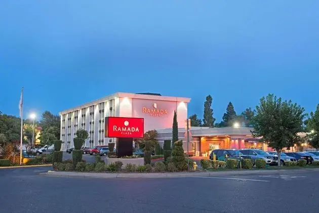 Ramada Plaza by Wyndham Chico