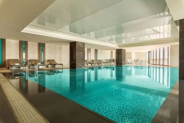 Ramada Plaza by Wyndham Istanbul Tekstilkent - Havuz