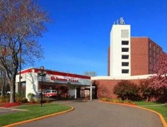 Ramada Plaza by Wyndham Minneapolis