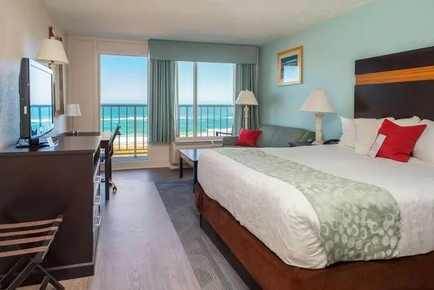 Ramada Plaza by Wyndham Nags Head Oceanfront - Oda