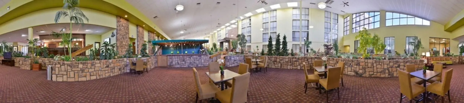 Ramada Plaza by Wyndham Sheridan Hotel & Convention Center - Lobi