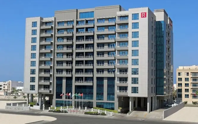Ramada Hotel & Suites by Wyndham Amwaj Islands Manama - Dış Mekan