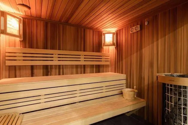 Ramada Hotel Suites by Wyndham Yerevan