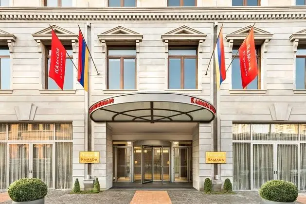 Ramada Hotel Suites by Wyndham Yerevan - Öne Çıkan Resim