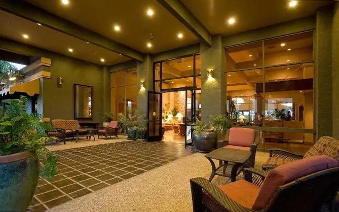 Ramada Tucson