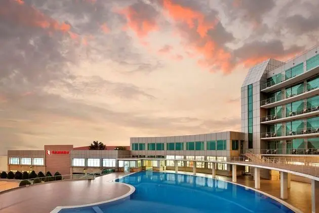 Ramada by Wyndham Bakü