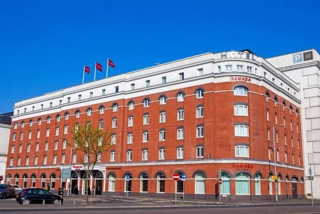 The Ramada by Wyndham Belfast - Dış Mekan