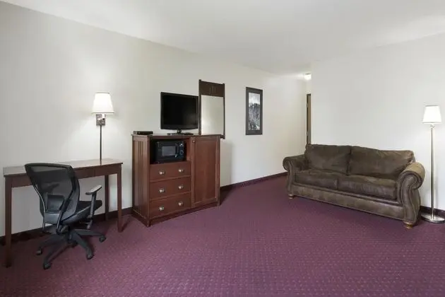 Ramada by Wyndham Bozeman