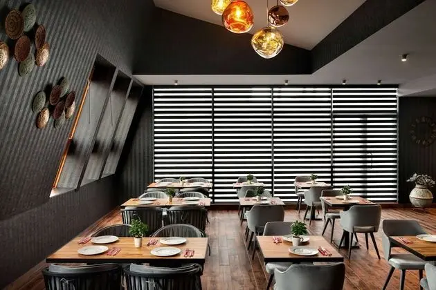 Ramada by Wyndham Budapest City Center - Yerinde Yemek