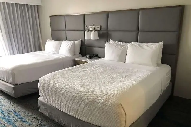 Ramada by Wyndham Cleveland Independence - Oda