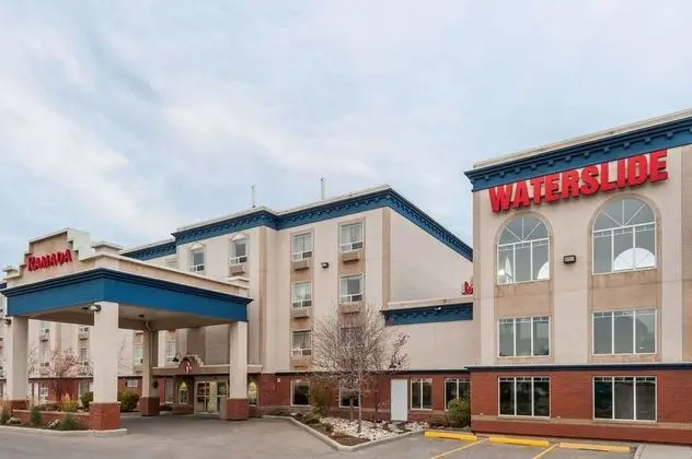 Ramada by Wyndham Cochrane