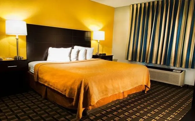 Ramada by Wyndham Davenport Orlando South