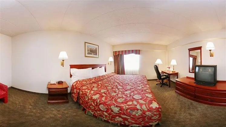 Ramada by Wyndham East Orange