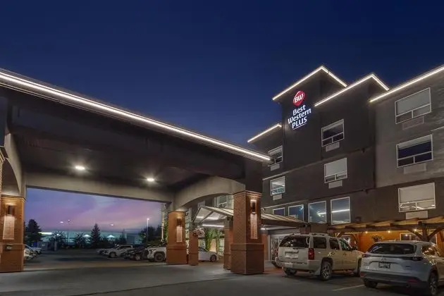 Ramada by Wyndham Edmonton West - Dış Mekan